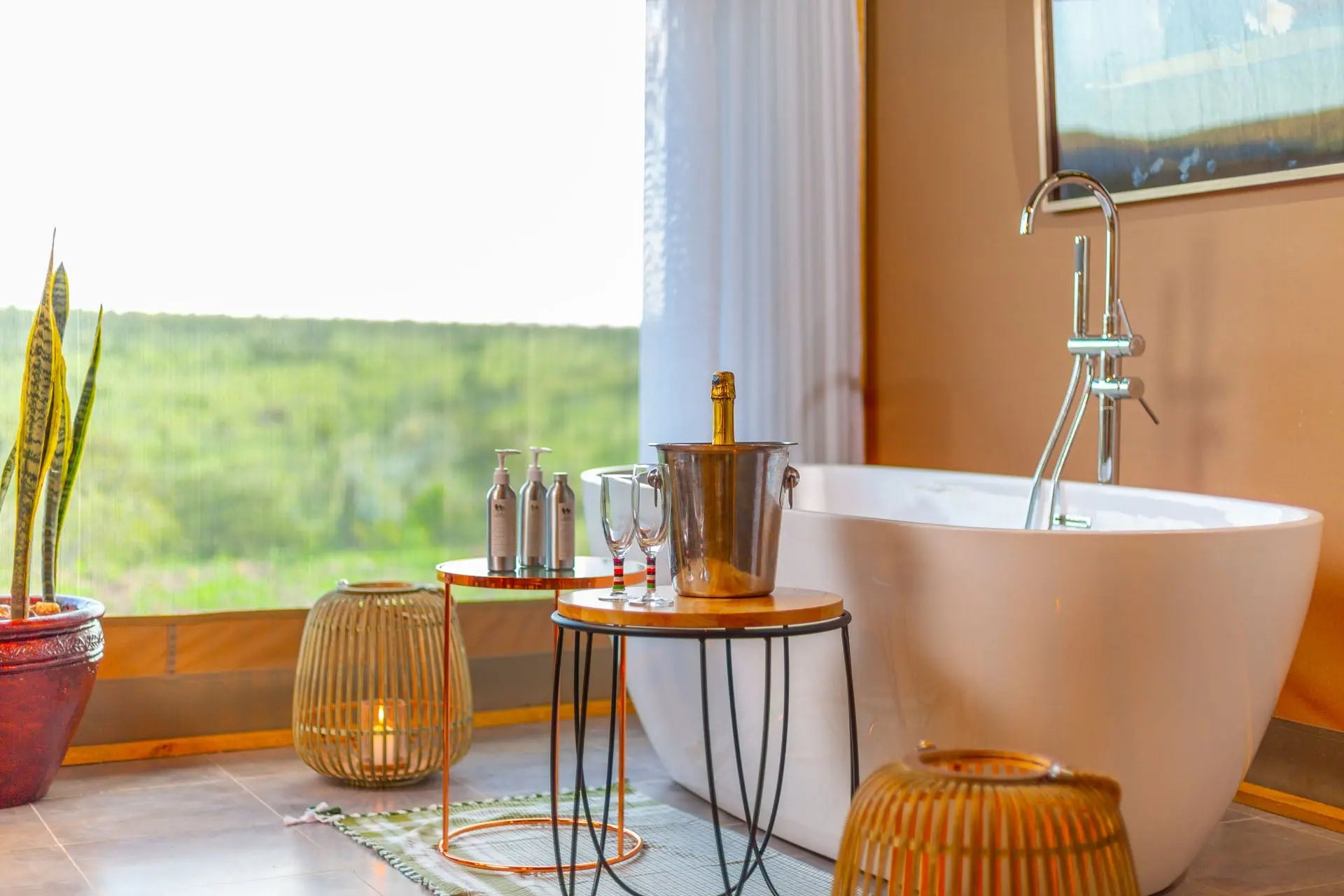 Lalashe Ripoi – Premium Luxury - JetLife Vacations Travel Agency