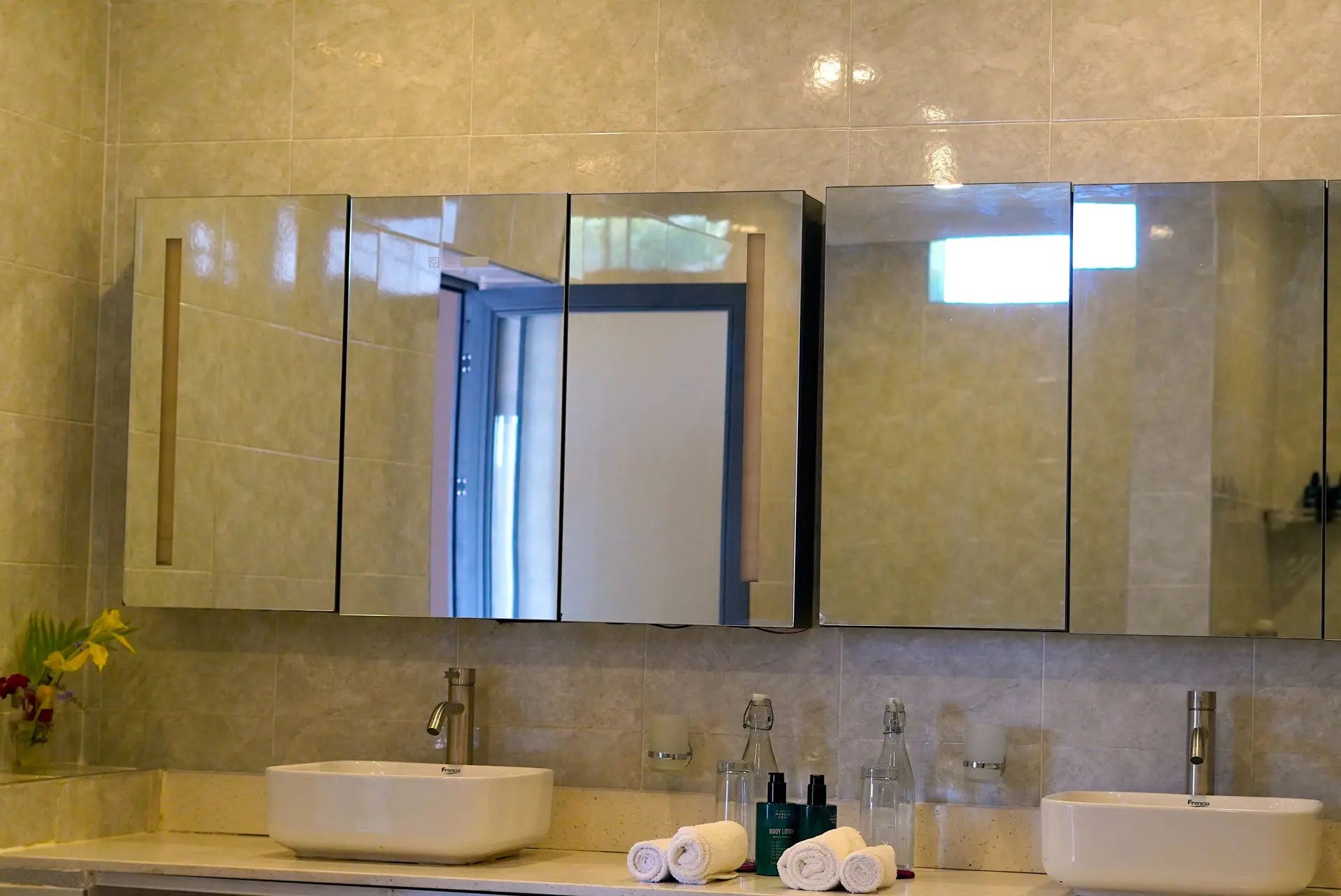 Zebra Valley Mara – Luxury |JetLife X Rob the Ranger Experience JetLife Vacations Travel Agency